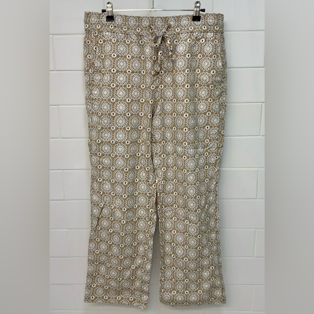 Ann Taylor Beige and White Patterned linen Pants